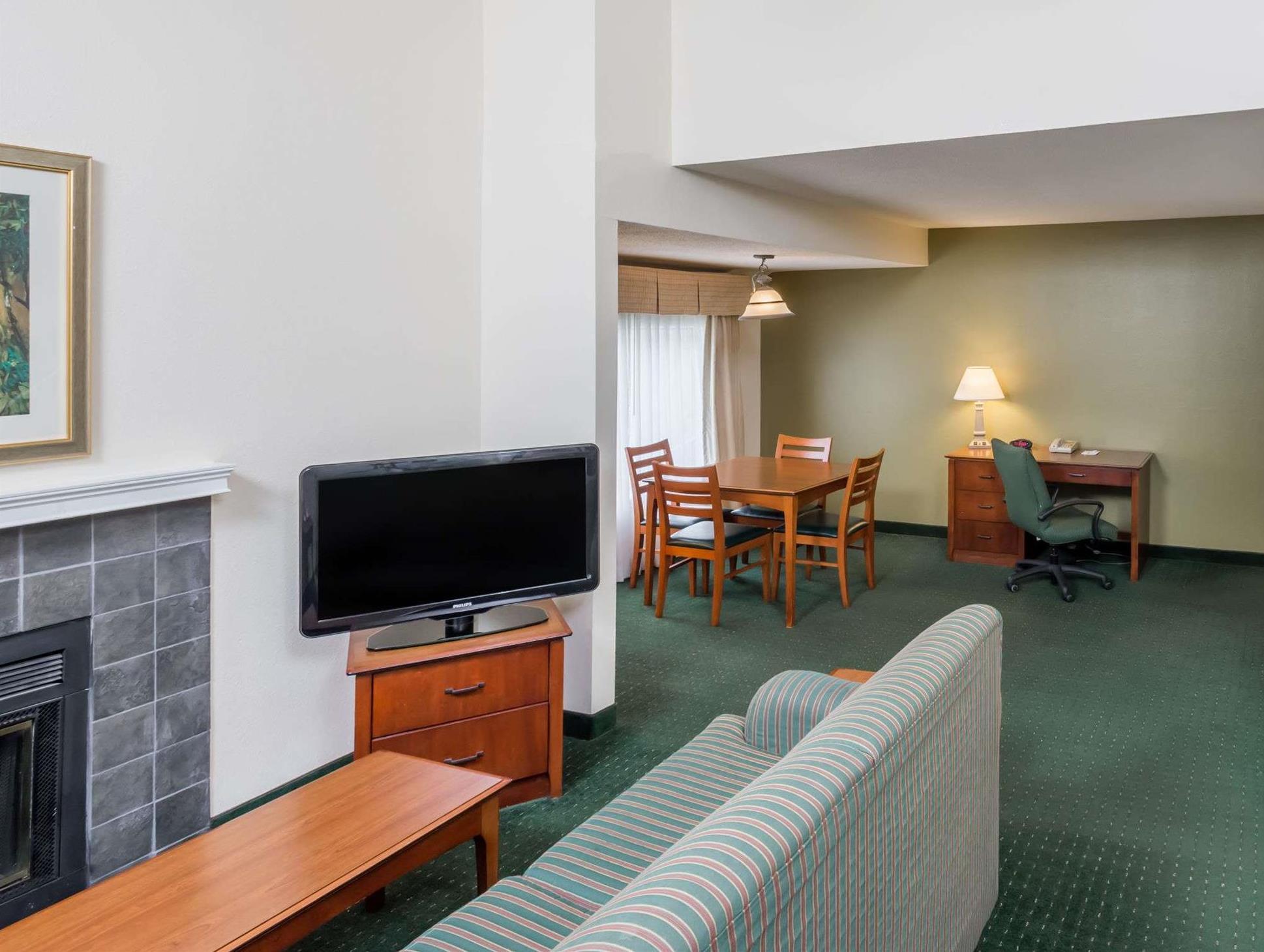 Best Western Fishkill Inn & Suites Kültér fotó